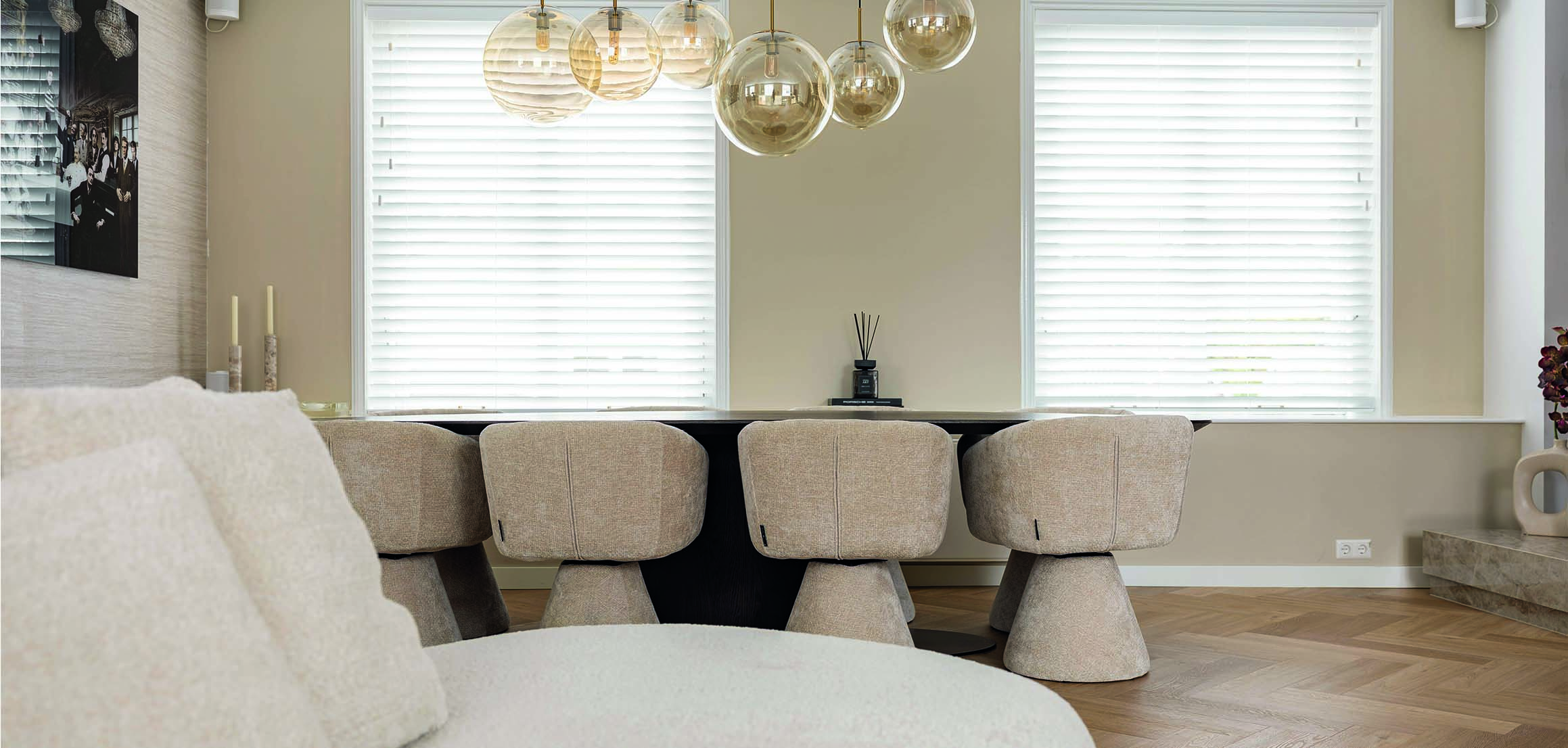 Eethoek met designverlichting in Warmond
